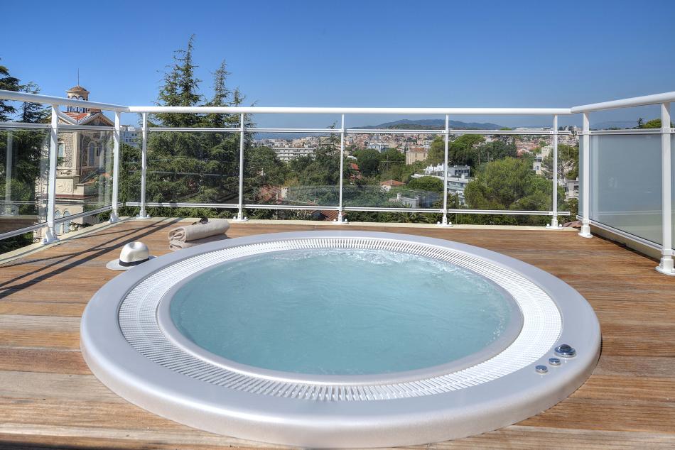 Bastide de l'Oliveraie - Piscine